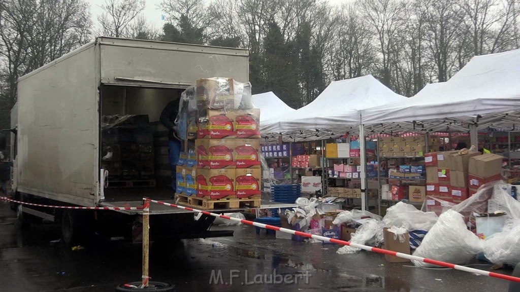 Razzia Wochenmarkt Autokino Porz Eil Rudolf Dieselstr (TK) P12.jpg